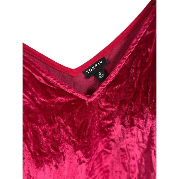 Torrid Sophie Velvet Swing Cami Jester Red Size 0 Viscose Nylon Adjustable Wm’s - Picture 5 of 8
